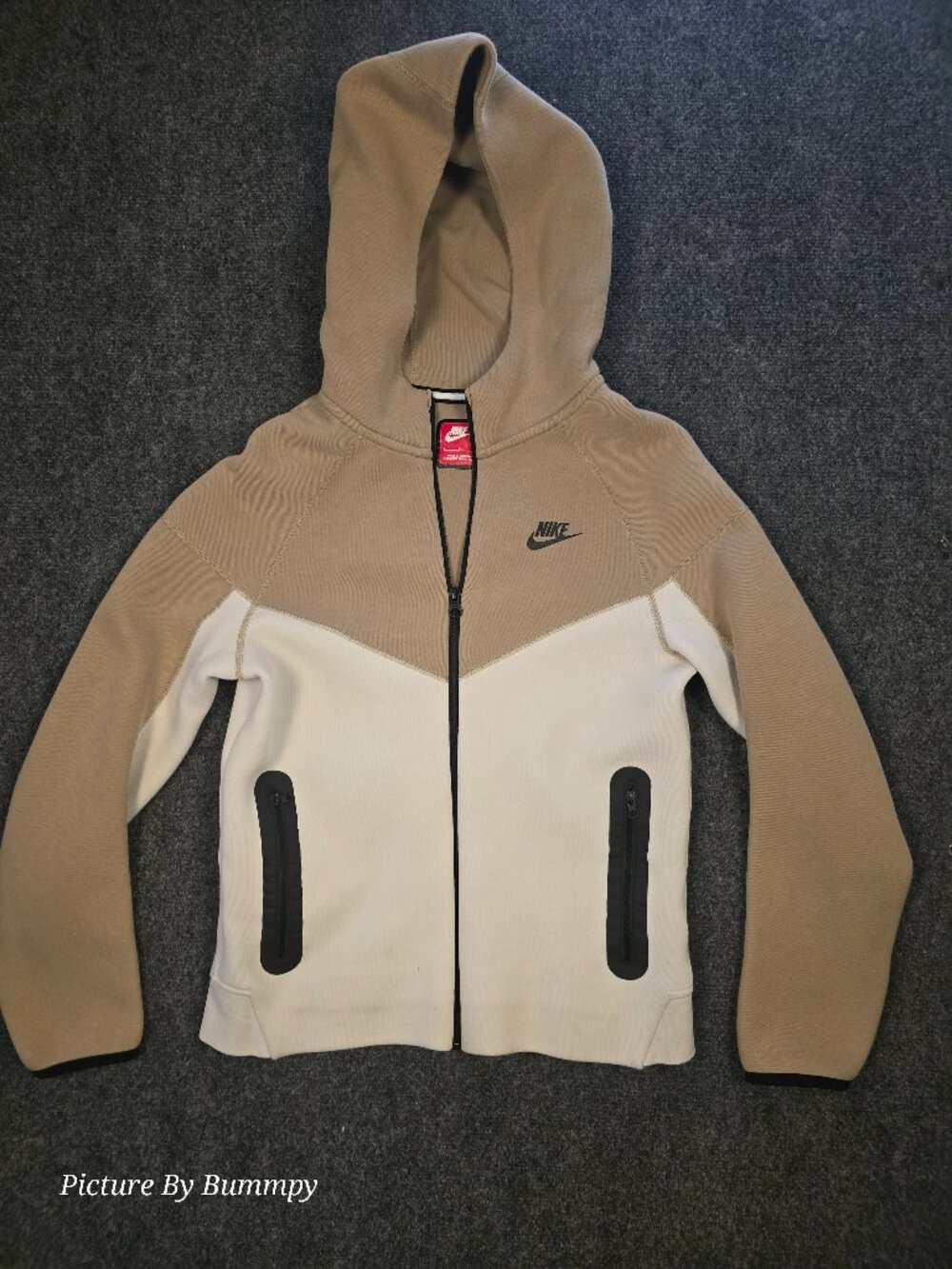 Authentic Nike Kids Tech Fleece Full-Zip Windrunner Hoodie - Size L (14-16)